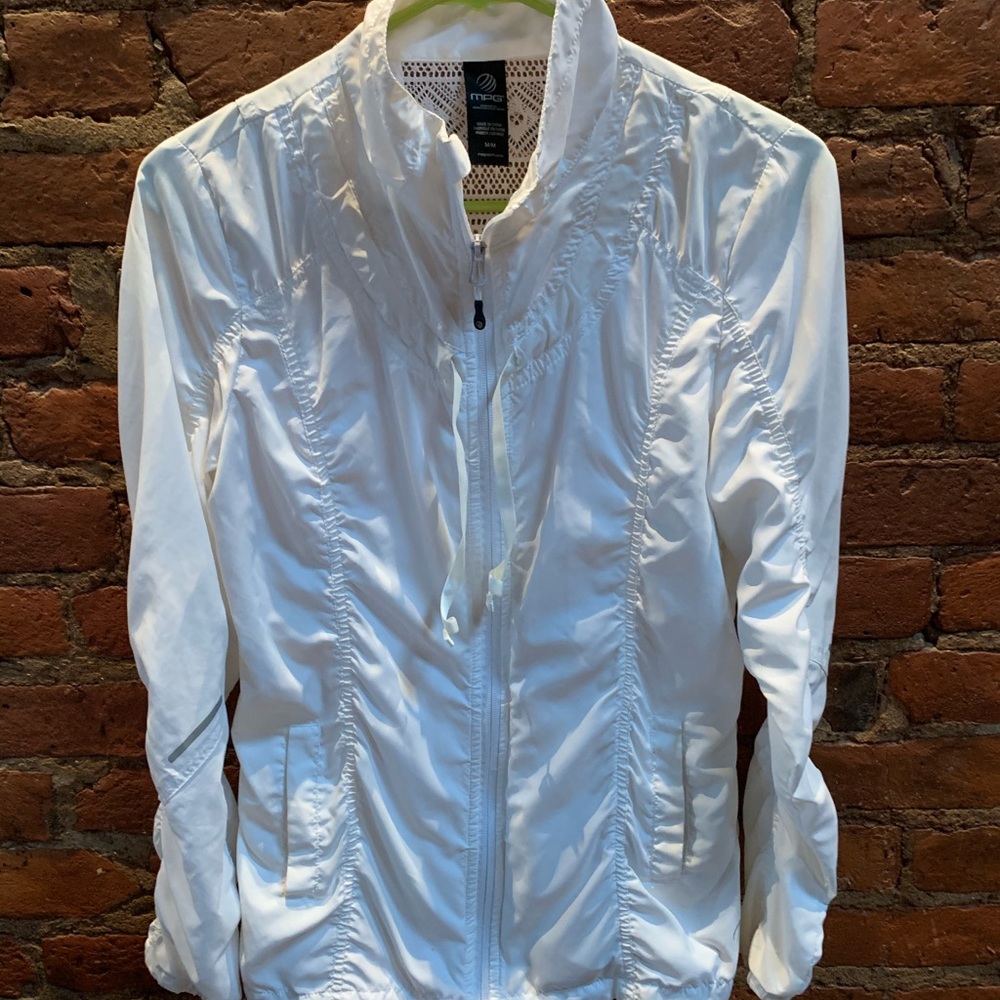 Zippered dressy jacket